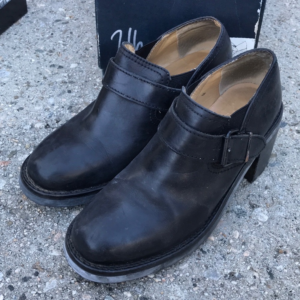 90s Freelance leather booties made in Italy